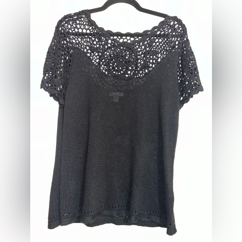 CB Established 1962 Crocheted Top Knit Short Sleeve Black Top Size XL EUC